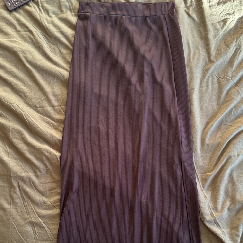 Women’s Black Pencil Skirt